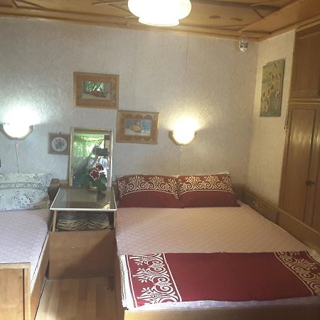 Diana Guesthouse Veliko Turnovo Bagian luar foto