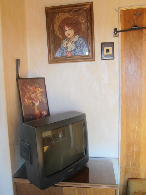 Diana Guesthouse Veliko Turnovo Bagian luar foto